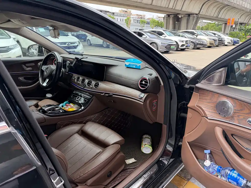 Mercedes-Benz E-Class 2016