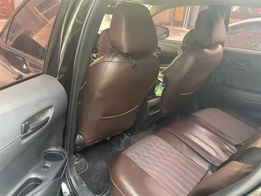 Toyota Frontlander 2023