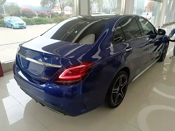 Mercedes-Benz C-Class 2021
