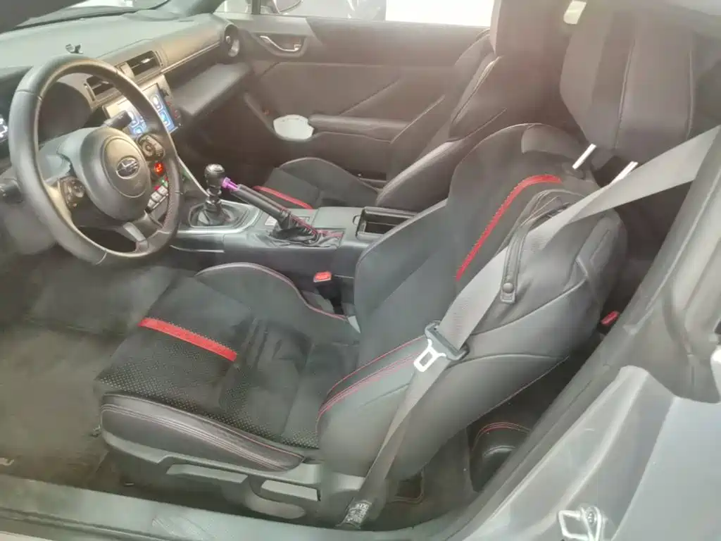 Subaru BRZ 2023 — фото 15
