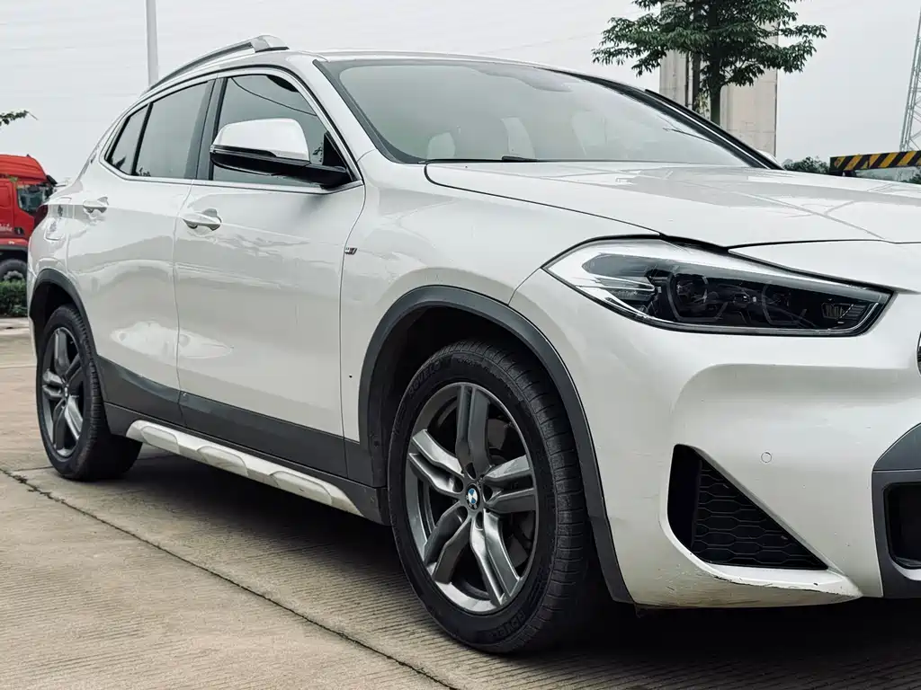 BMW X2 2021 — фото 15