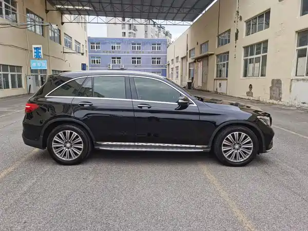 Mercedes-Benz GLC 2016