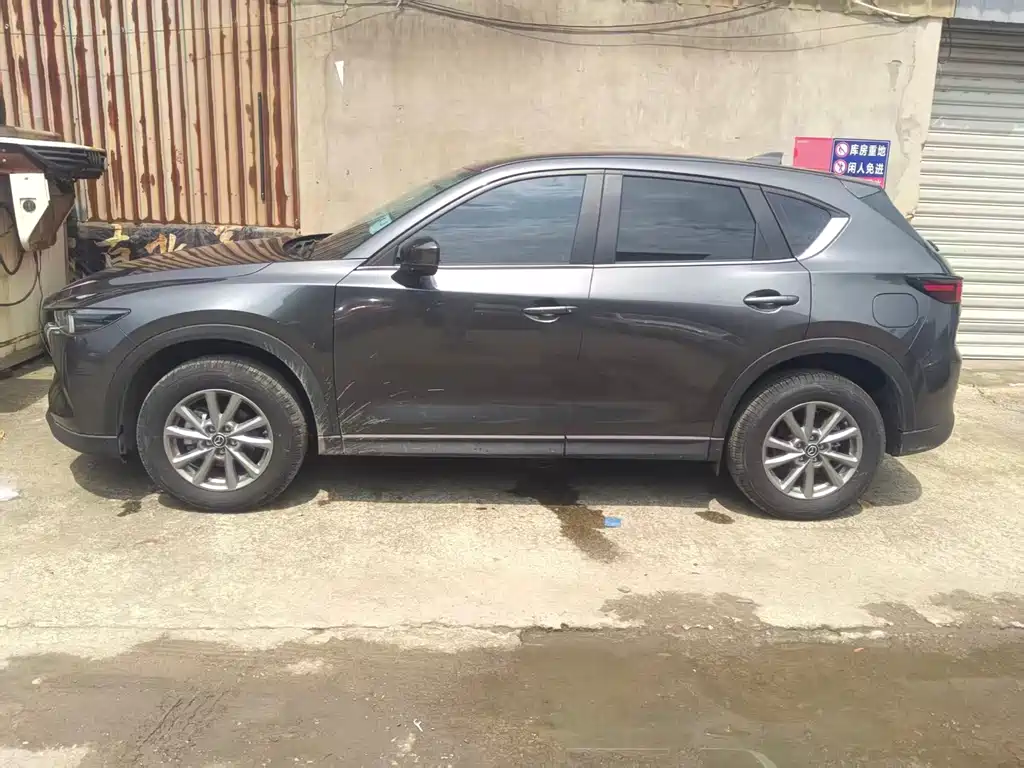 Mazda CX-5 2025