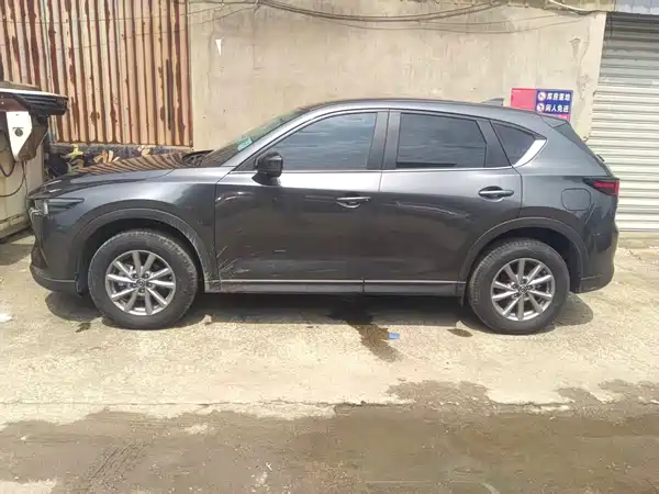 Mazda CX-5 2025