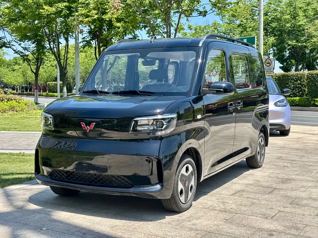 Wuling Zhiguang EV 2026 — фото 1