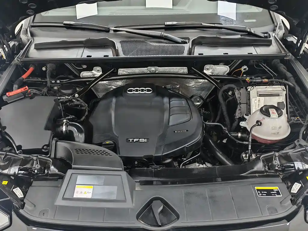 Audi Q5L 2023 — фото 17