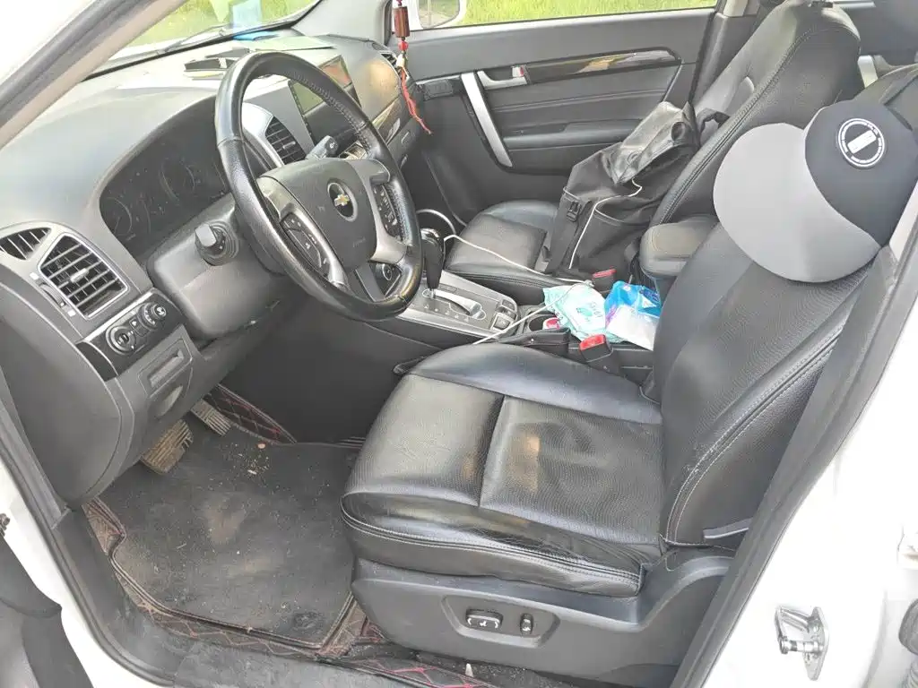 Chevrolet Captiva 2015 — фото 12