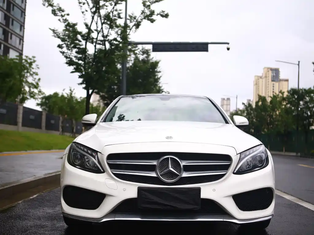 Mercedes-Benz C-Class 2018
