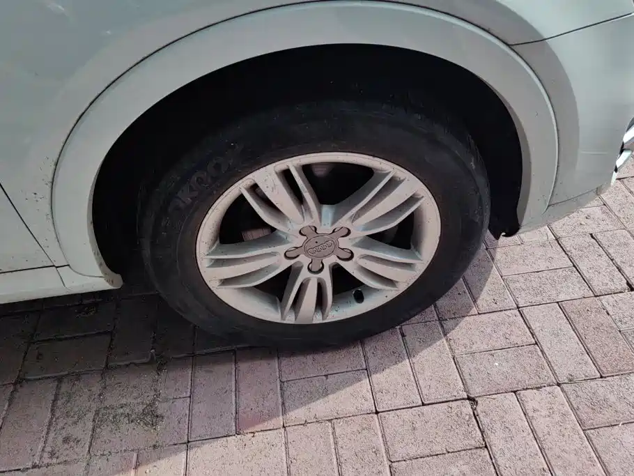 Audi Q3 2014
