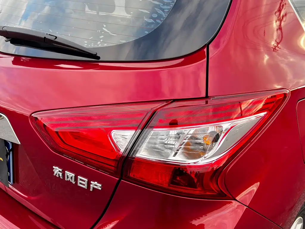 Nissan Tiida 2021 — фото 34