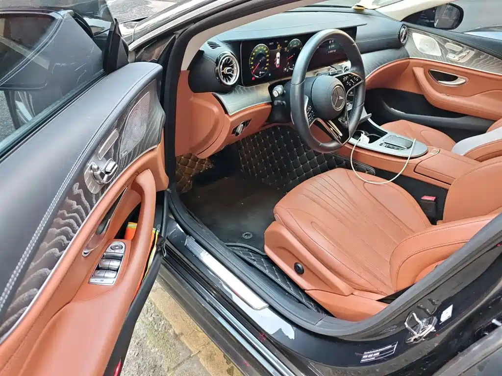 Mercedes-Benz CLS 2022 — фото 12