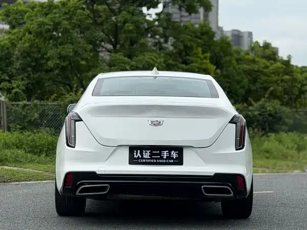 Cadillac CT4 2020
