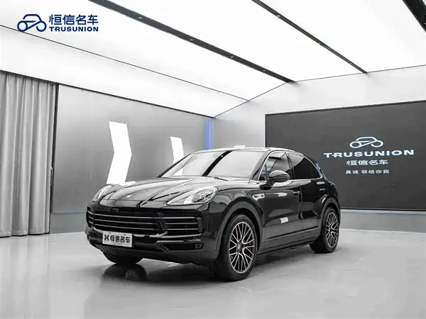 Porsche Cayenne 2021