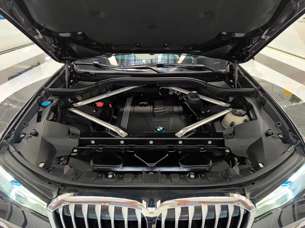 BMW X7 2021 — фото 40