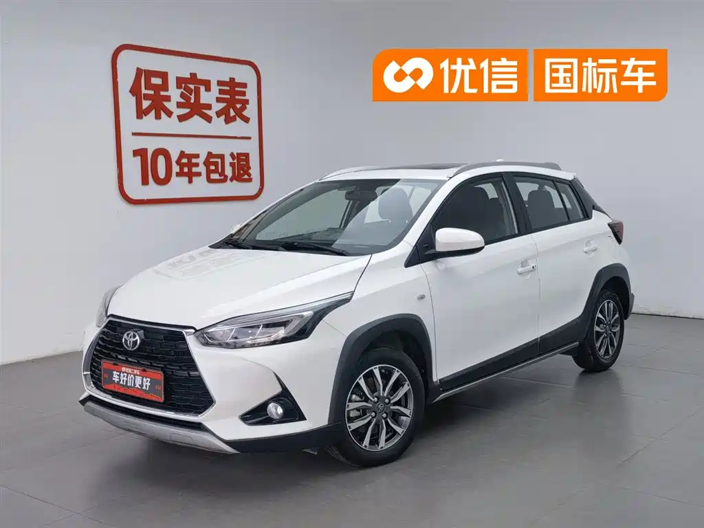 Toyota Yaris L 2021