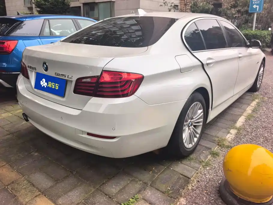BMW 5 Series 2015