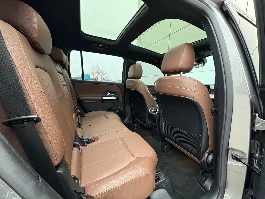 Mercedes-Benz GLB 2020 — фото 13