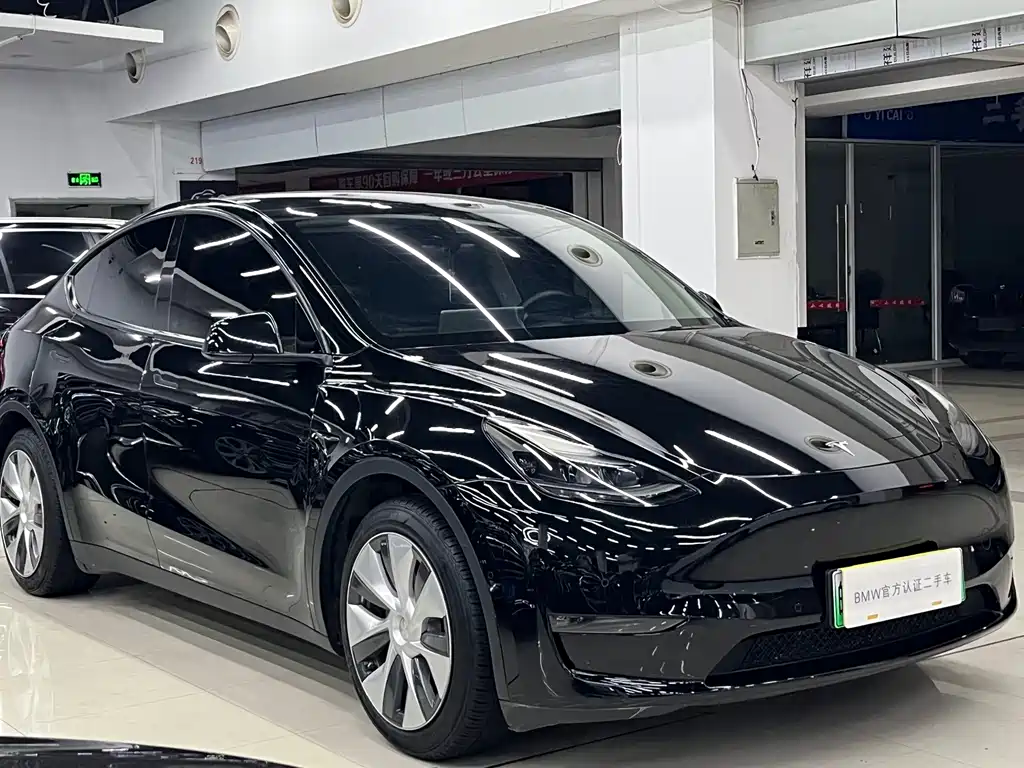 Tesla Model Y 2022 — фото 1
