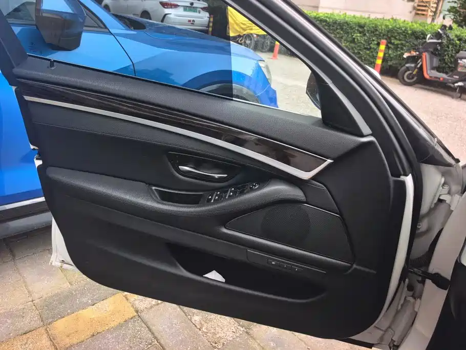 BMW 5 Series 2015