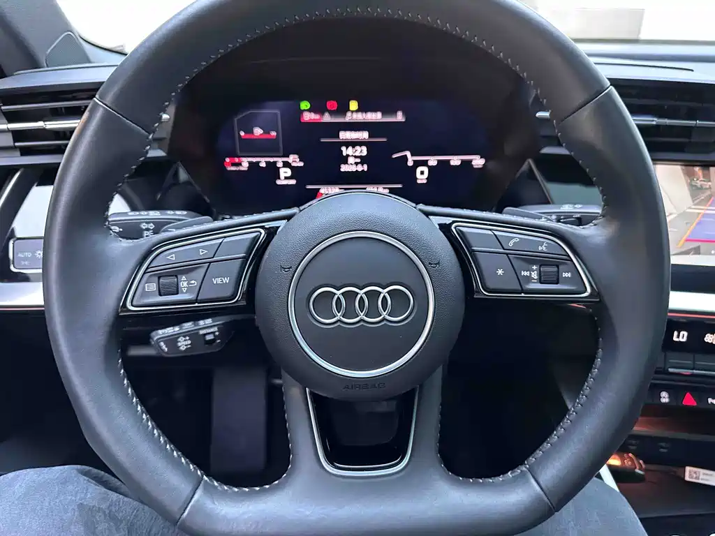 Audi A3 2022 — фото 18