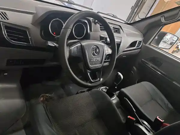 Dongfeng Yufeng EM26 2023