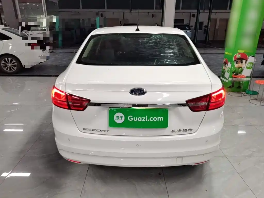 Ford Escort 2016