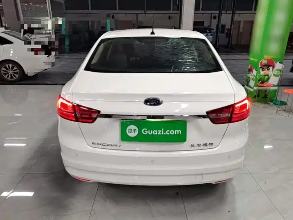 Ford Escort 2016