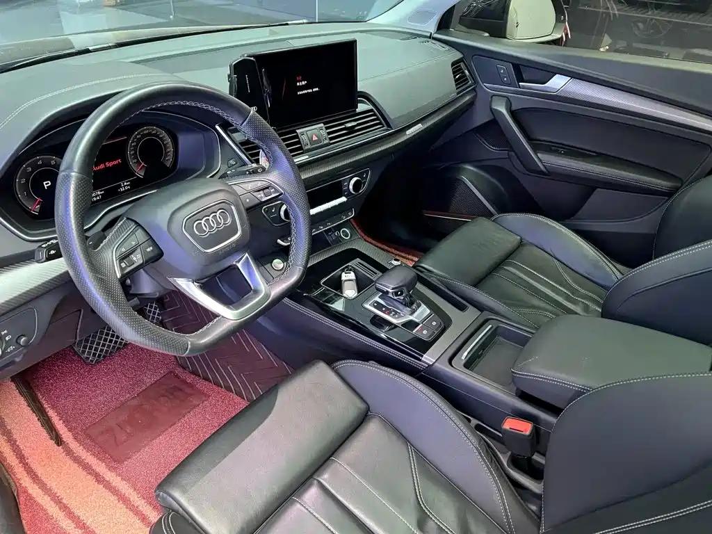 Audi Q5L 2021 — фото 5