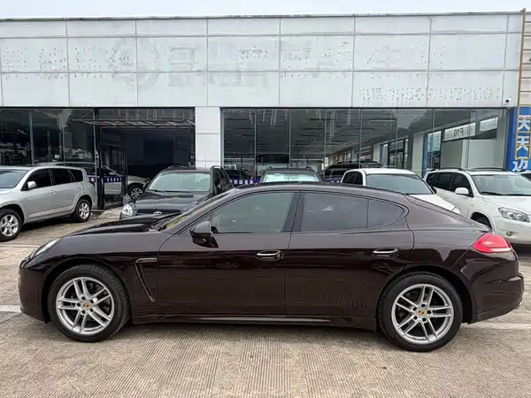 Porsche Panamera 2015