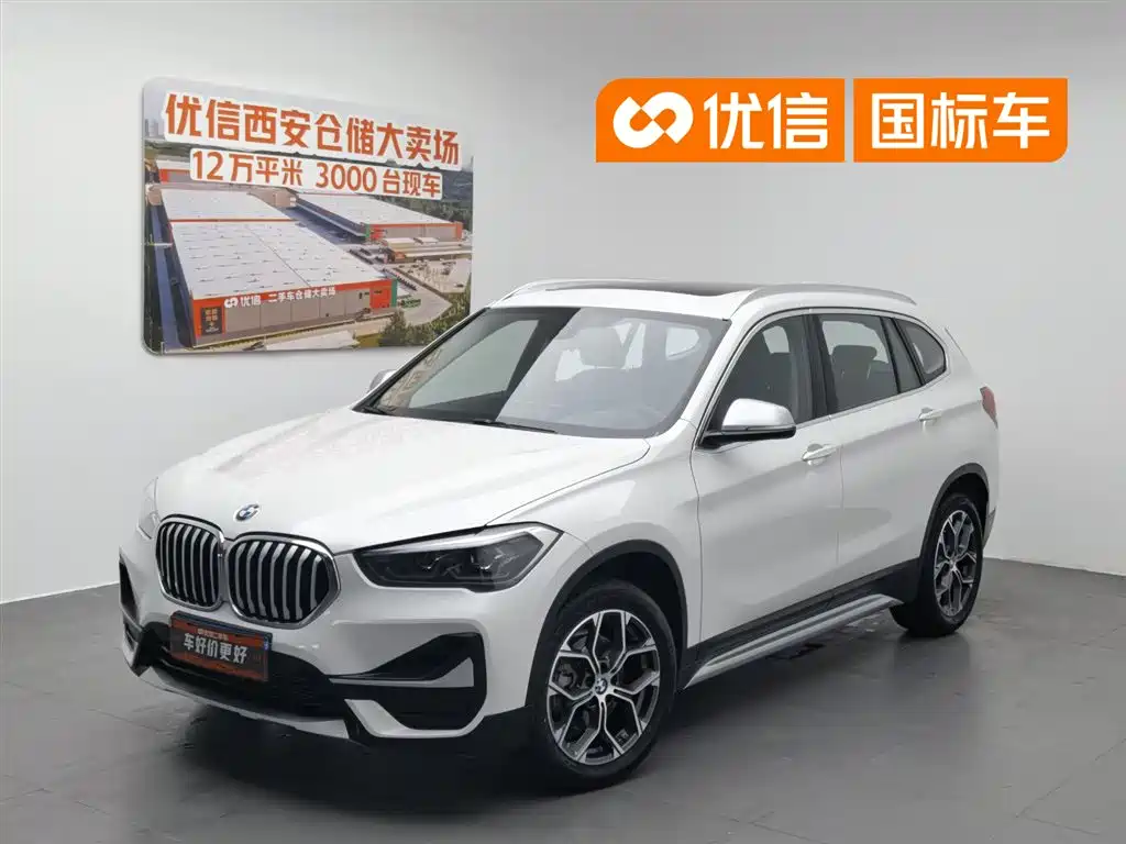 BMW X1 2021 — фото 1