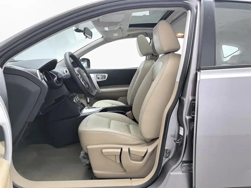 Nissan Qashqai 2010 — фото 10