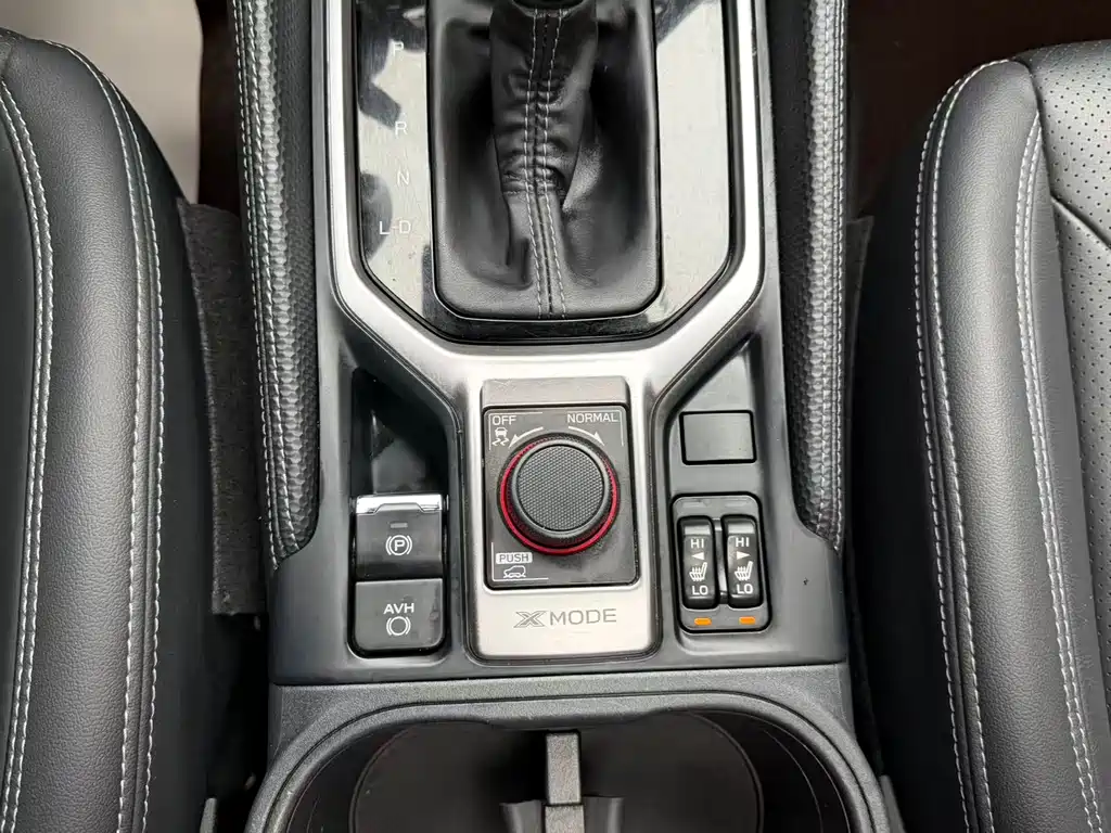 Subaru Forester 2022 — фото 8