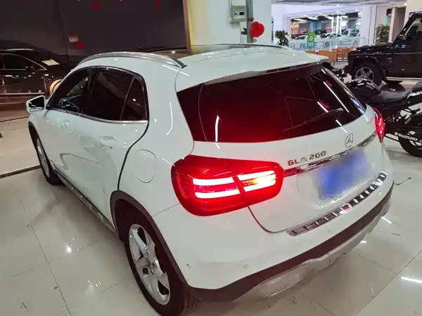 Mercedes-Benz GLA 2018