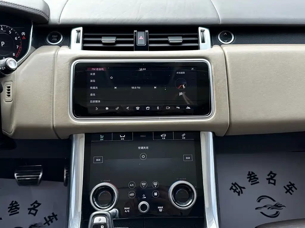 Land Rover Range Rover Sport 2019 — фото 13