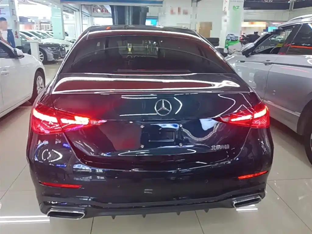 Mercedes-Benz C-Class 2023 — фото 6