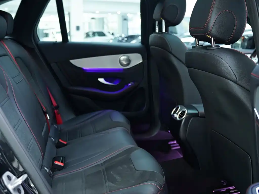 Mercedes-Benz GLC AMG 2023 — фото 13