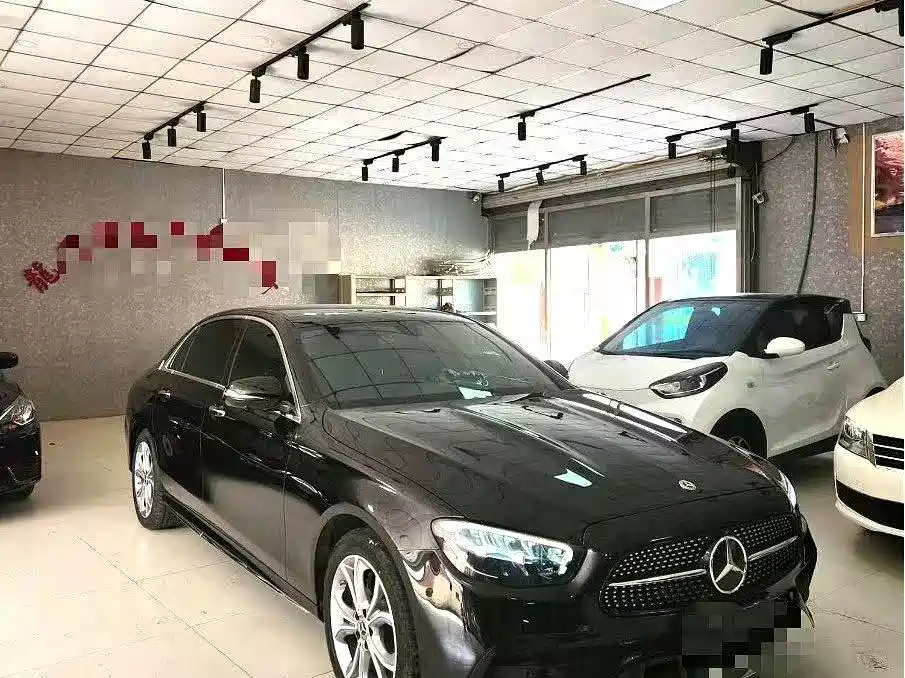 Mercedes-Benz E-Class 2023 — фото 3