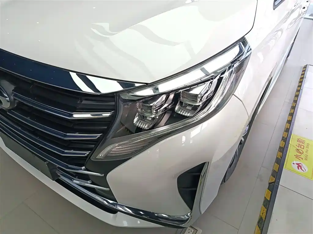 GAC Motor Trumpchi M8 2025 — фото 24
