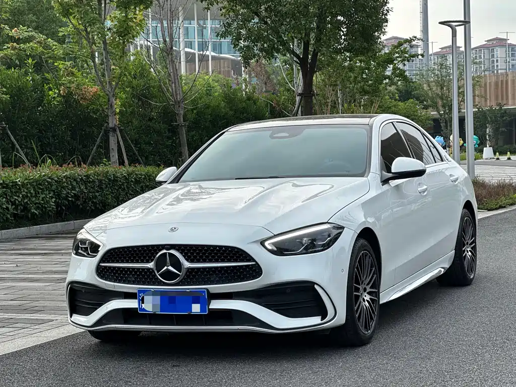 Mercedes-Benz C-Class 2022 — фото 1