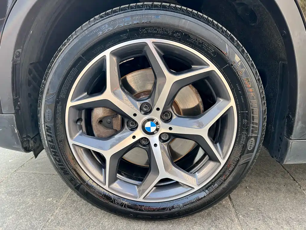 BMW X1 2018 — фото 30