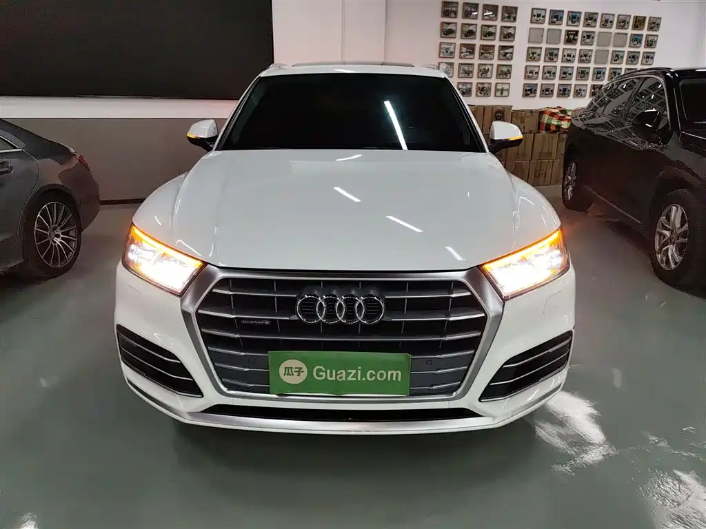 Audi Q5L 2020 — фото 3