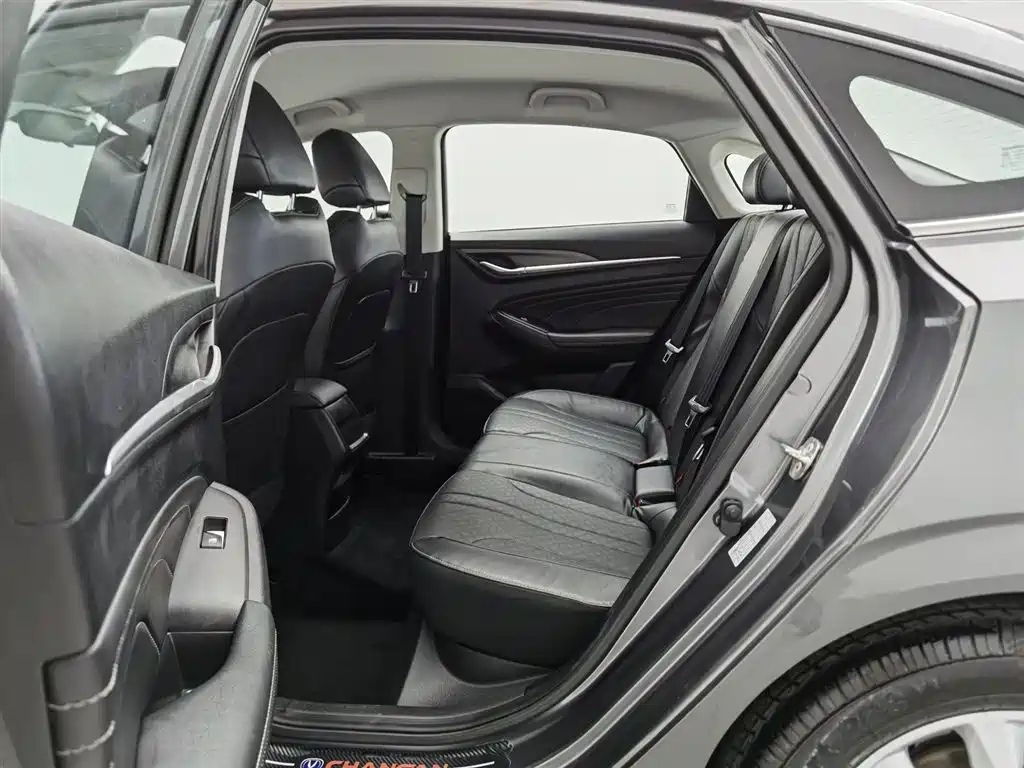 Changan Escape 2021 — фото 15