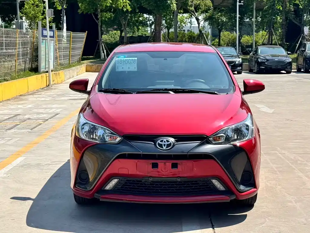 Toyota Yaris L 2020 — фото 2