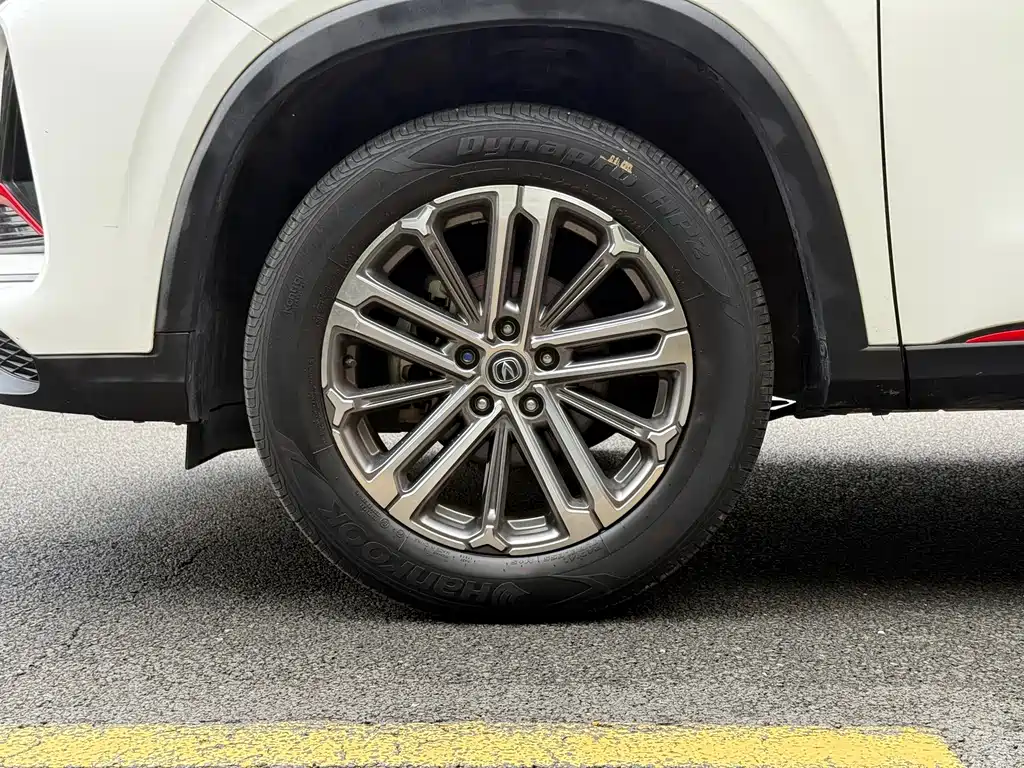 Changan CS75PLUS 2022 — фото 14