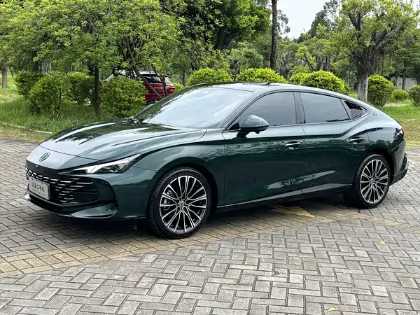 MG MG7 2023