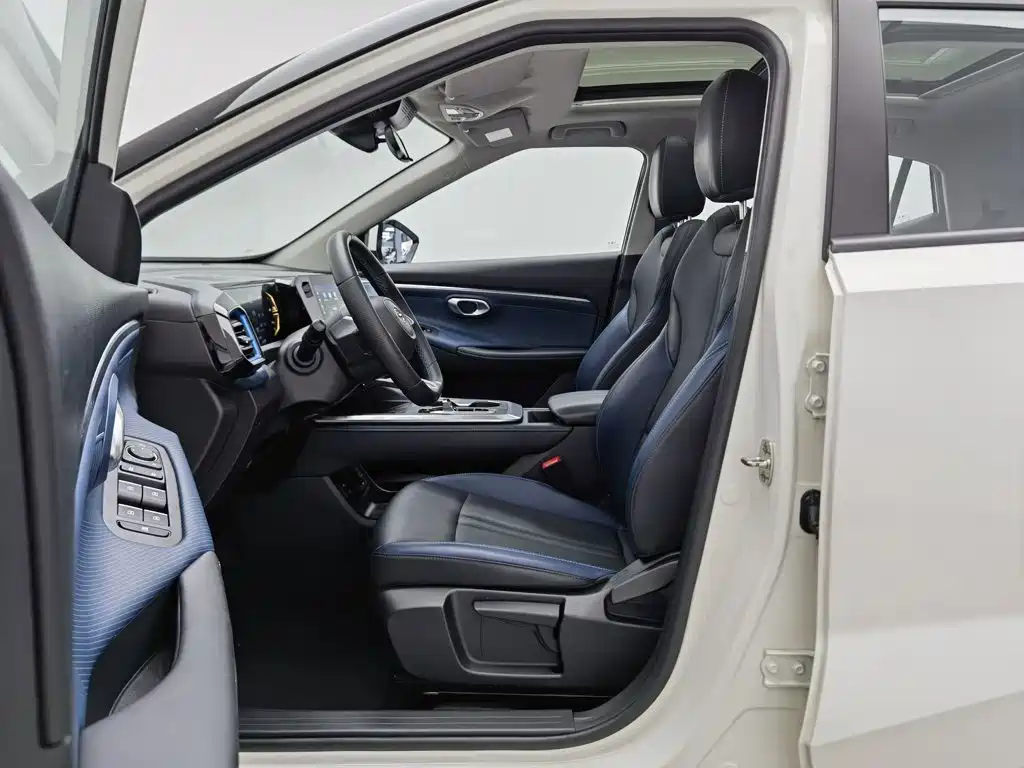 GAC Trumpchi GS3 2023 — фото 10