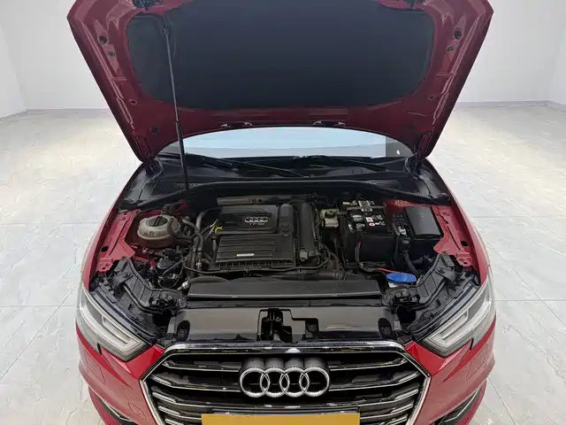 Audi A3 2019 — фото 9