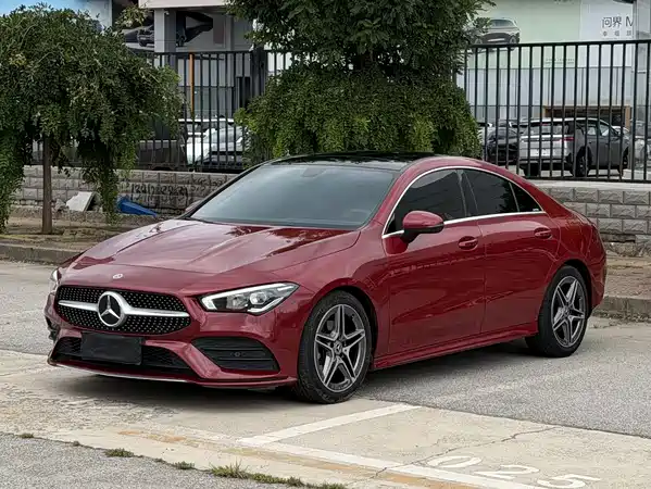 Mercedes-Benz CLA 2022
