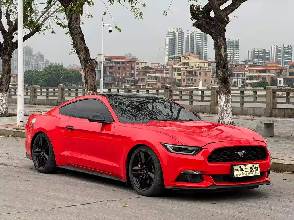 Ford Mustang 2016 — фото 3