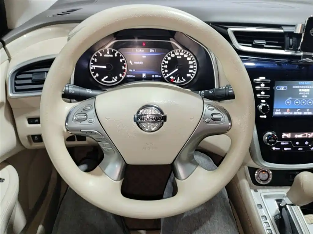 Nissan Murano 2020 — фото 11